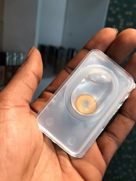 Fashion eye contacts