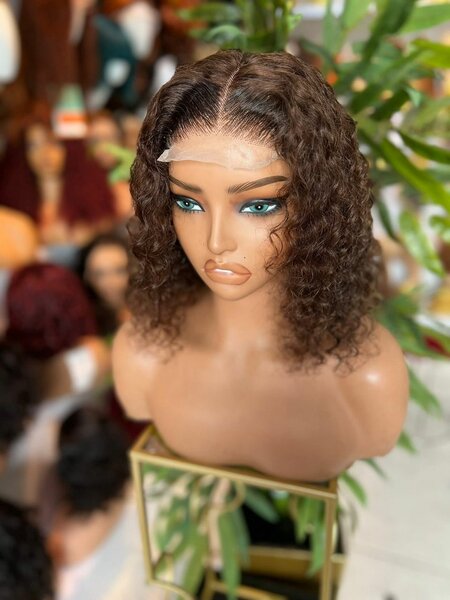 Perruque longueur 12