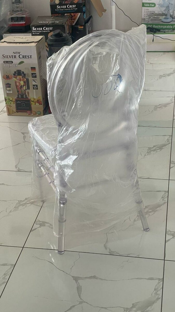 Crystal chivalry chair