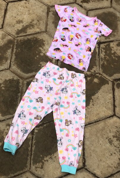 Kids pajamas