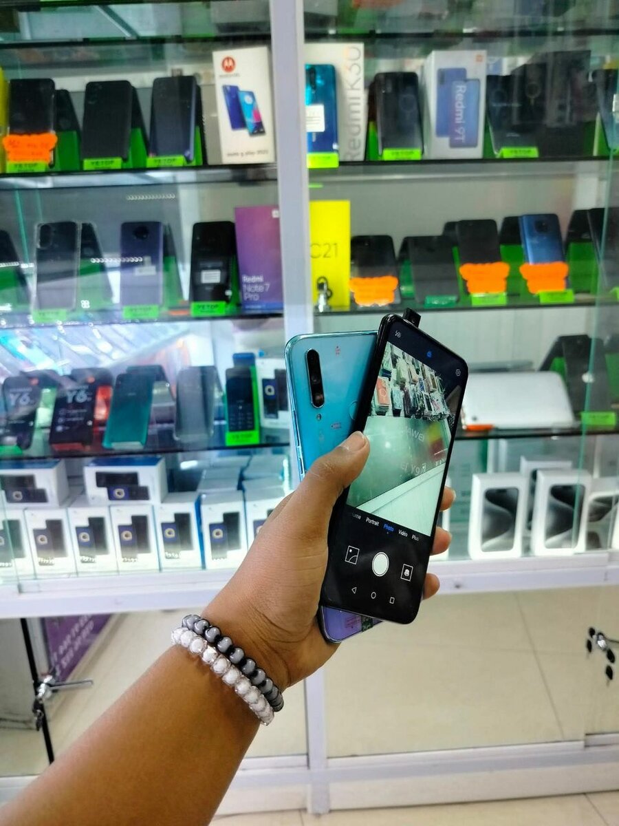 Huawei Y9 Prime 2019 Casi Neuf