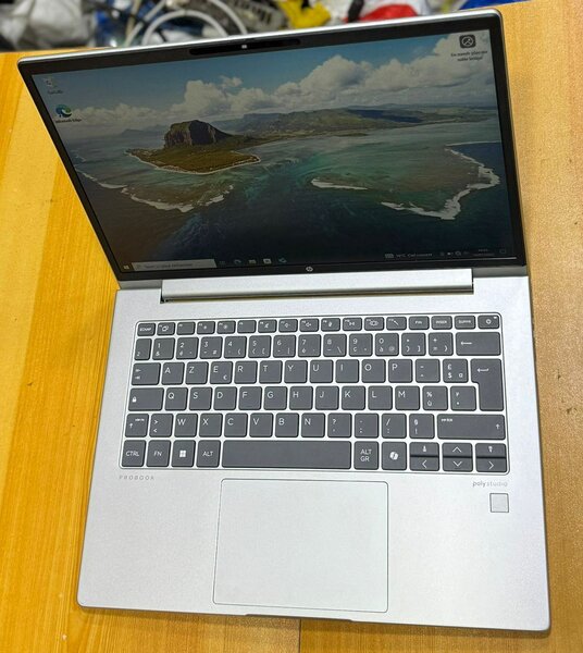 HP Laptop Moderne et Puissant