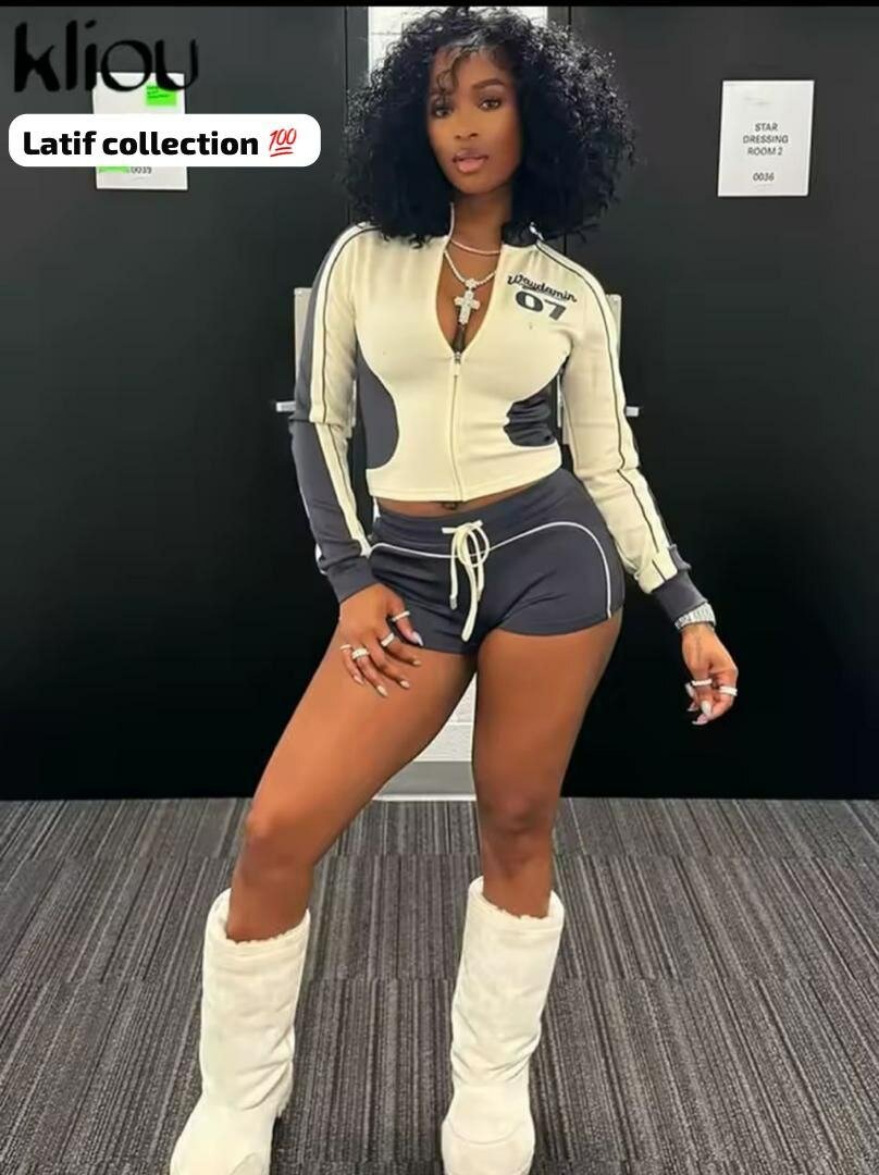 Ensemble de vêtements tendance