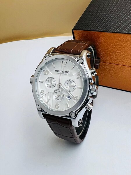 Montre mont blanc , montre Gc , montre Casio , montre oméga