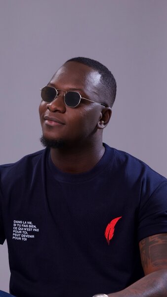 T-shirt unisexe tendance