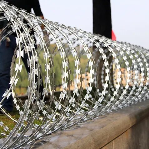 Rouleau barbele ONUCI