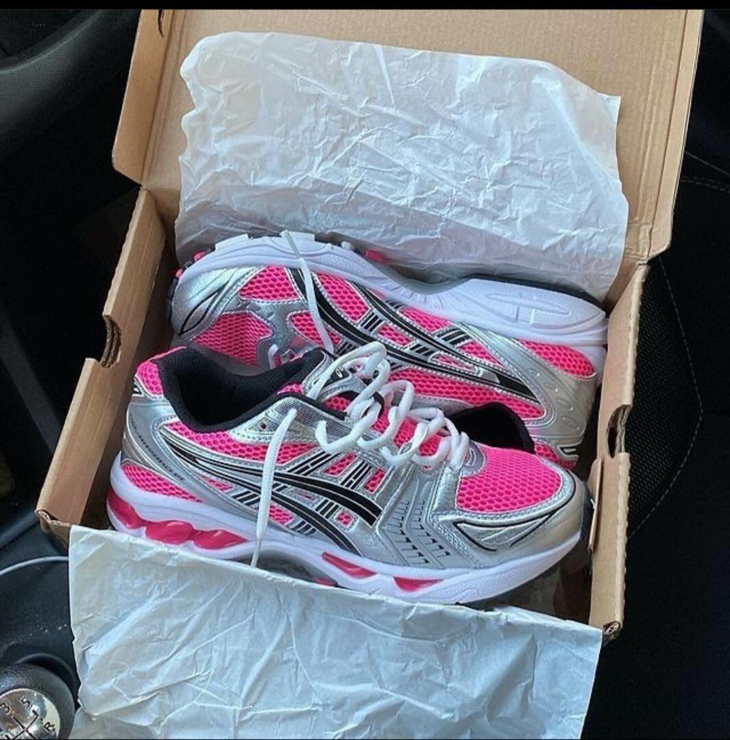 ASICS SNEAKERS