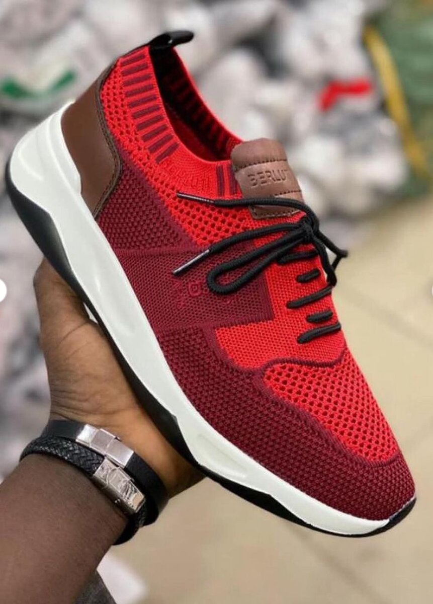 Baskets de sport en maille