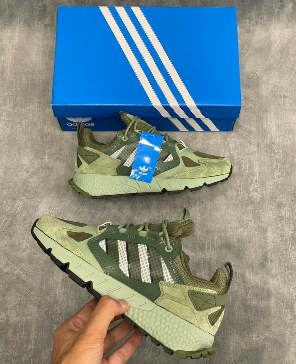 ADIDAS CLASSIC