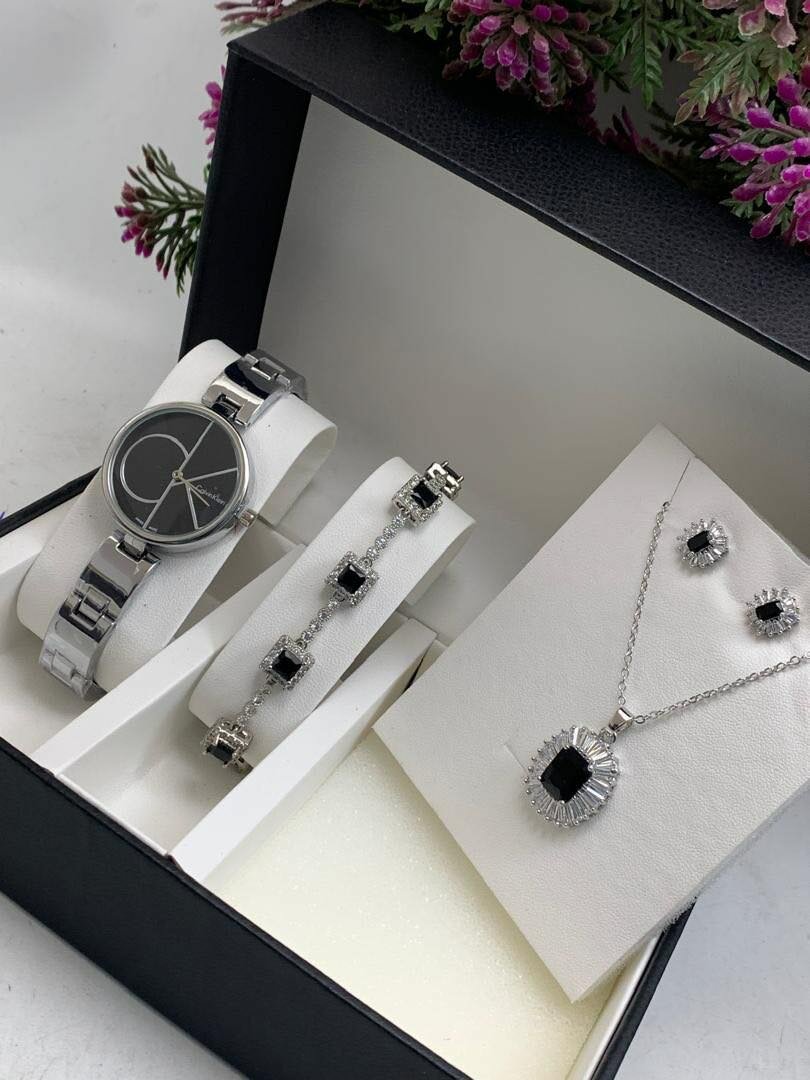 Ladies watch set