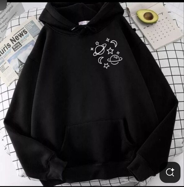 Sweat à capuche noir motif graphique