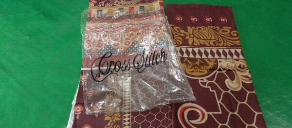 Cross satich two piece