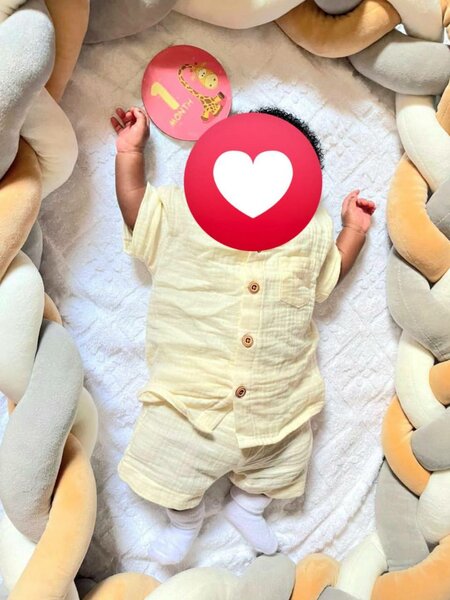 Costume bébé