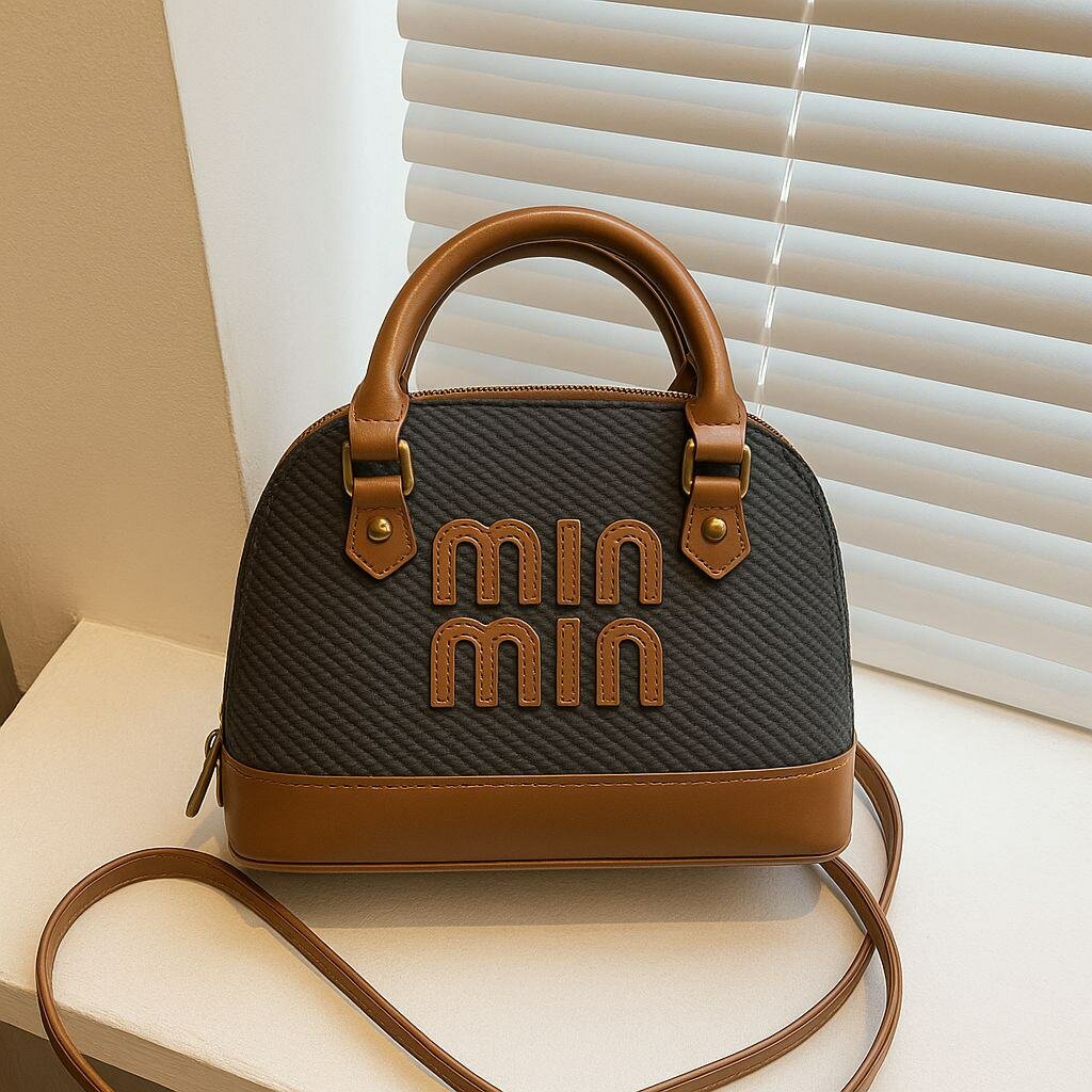 Sac à main élégant tissé