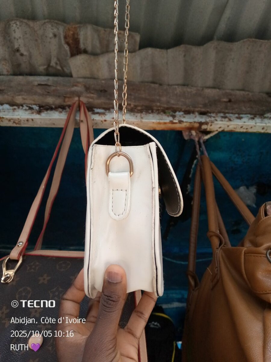 Sac à main blanc élégant