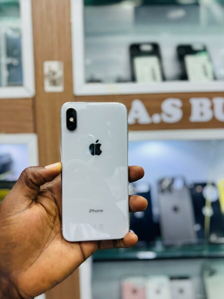 Xs 256Go tout est dorigine