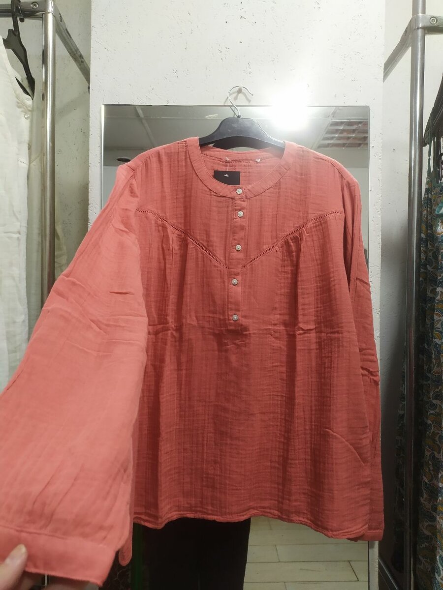 Муслиновая блузка