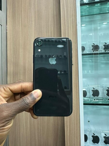 iPhone XR 64 G deux puces