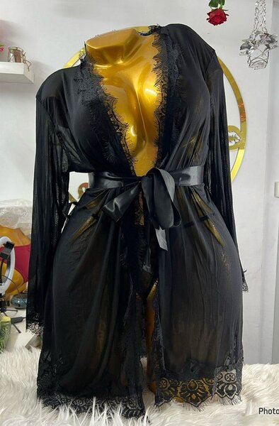 Peignoir en dentelle élégante