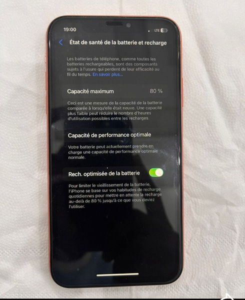 iPhone XR 64Go Rouge