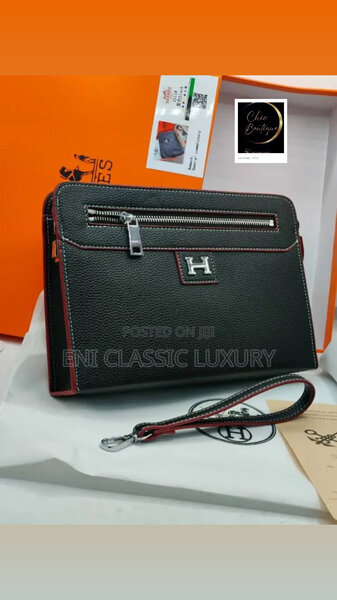 Sacoche en cuir élégante