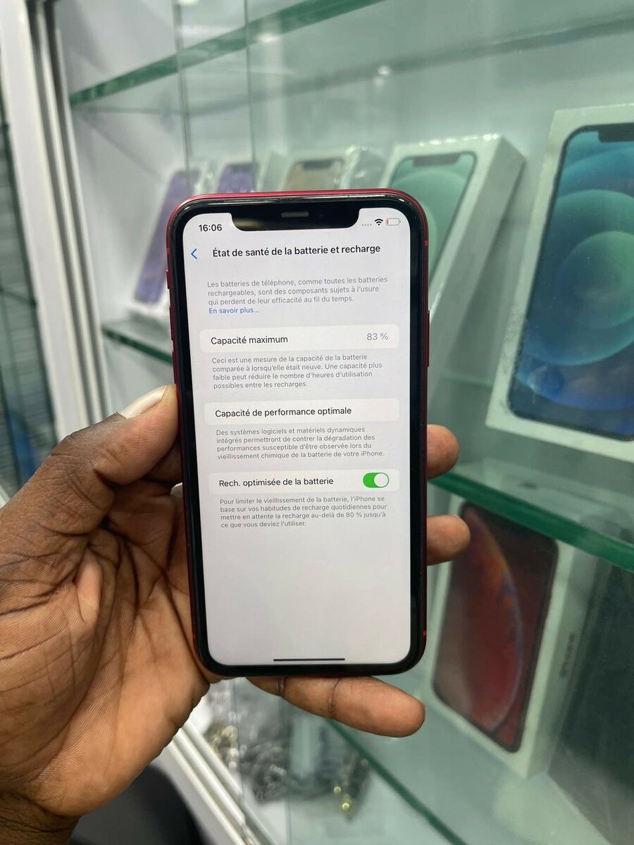 iPhone 11 Rouge 64GB Débloqué