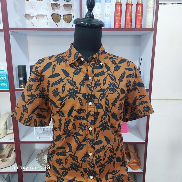 Mens short shirt