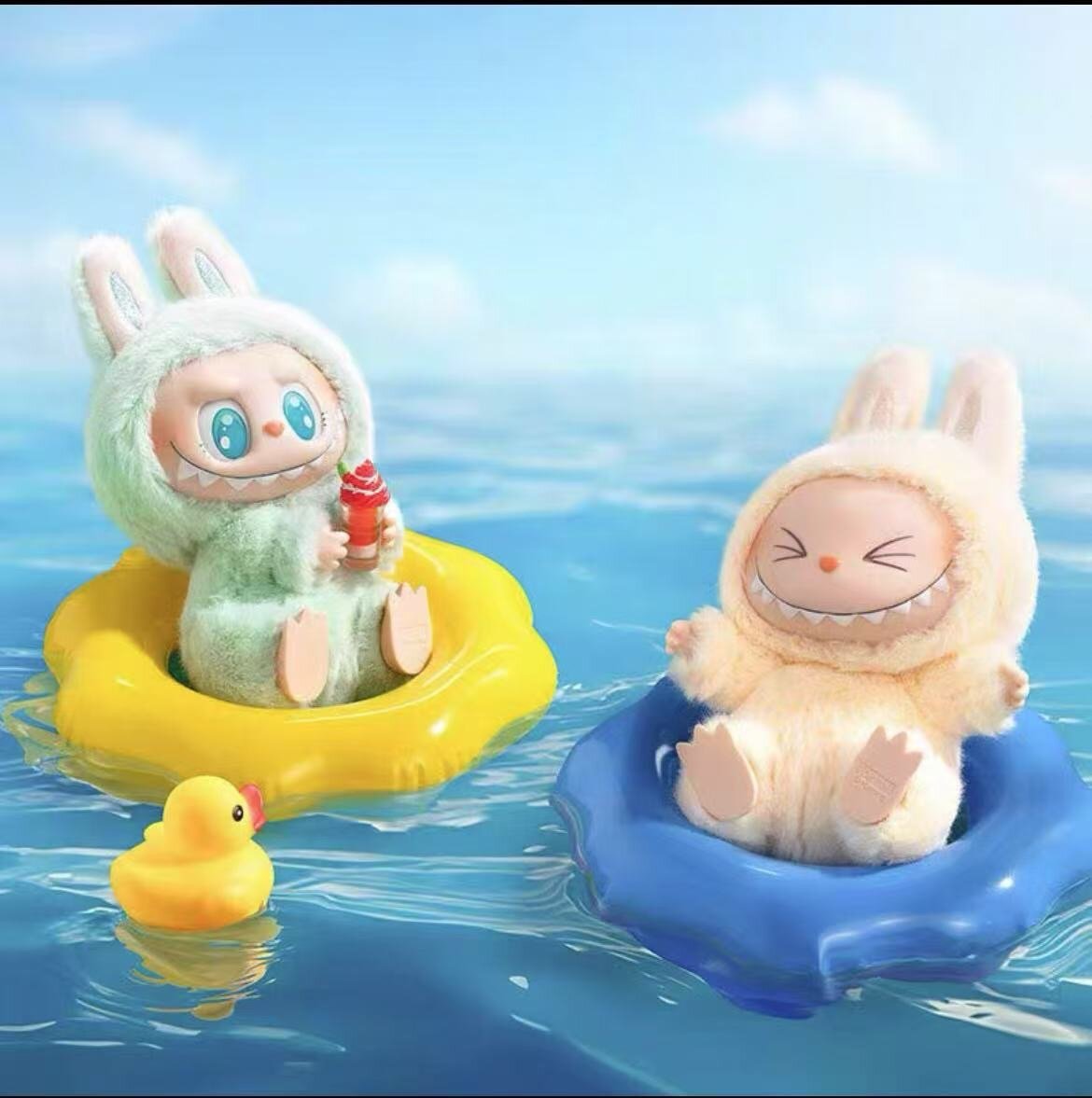 Pendentif poupée lapin