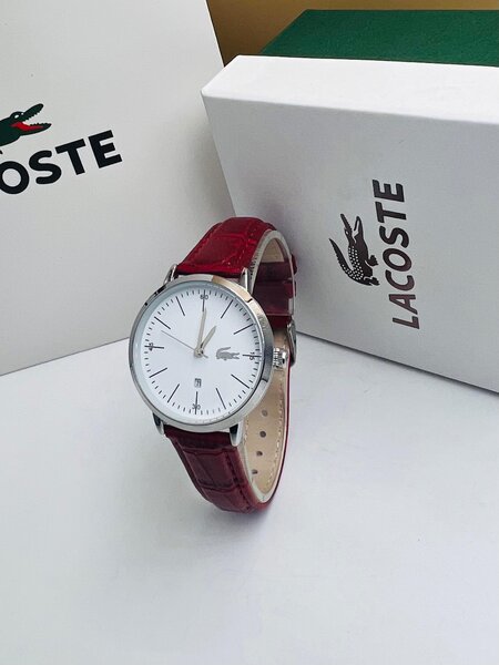 Montres élégantes Lacoste et Casio