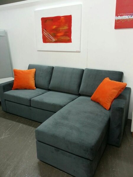Sofa couches
