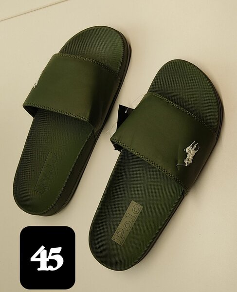 Tongs et Claquettes Confortables