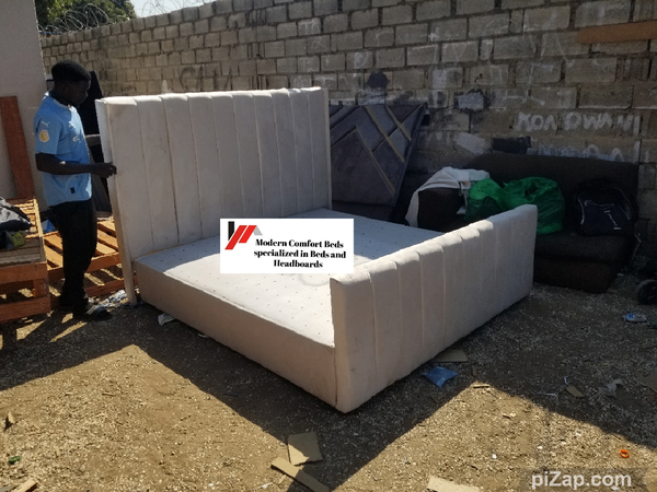 Wing channel king size bedset with a footboard