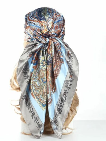 Foulards en soie imprimés