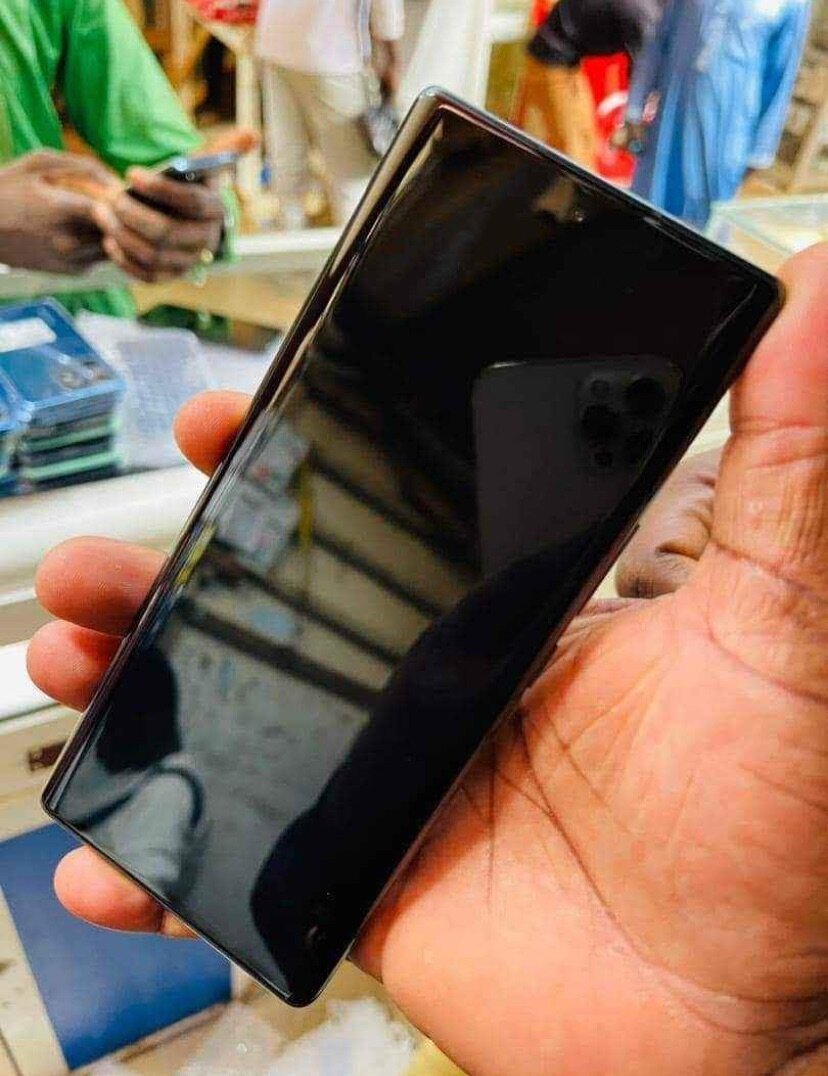 TECNO Phantom X2 Pro 5G