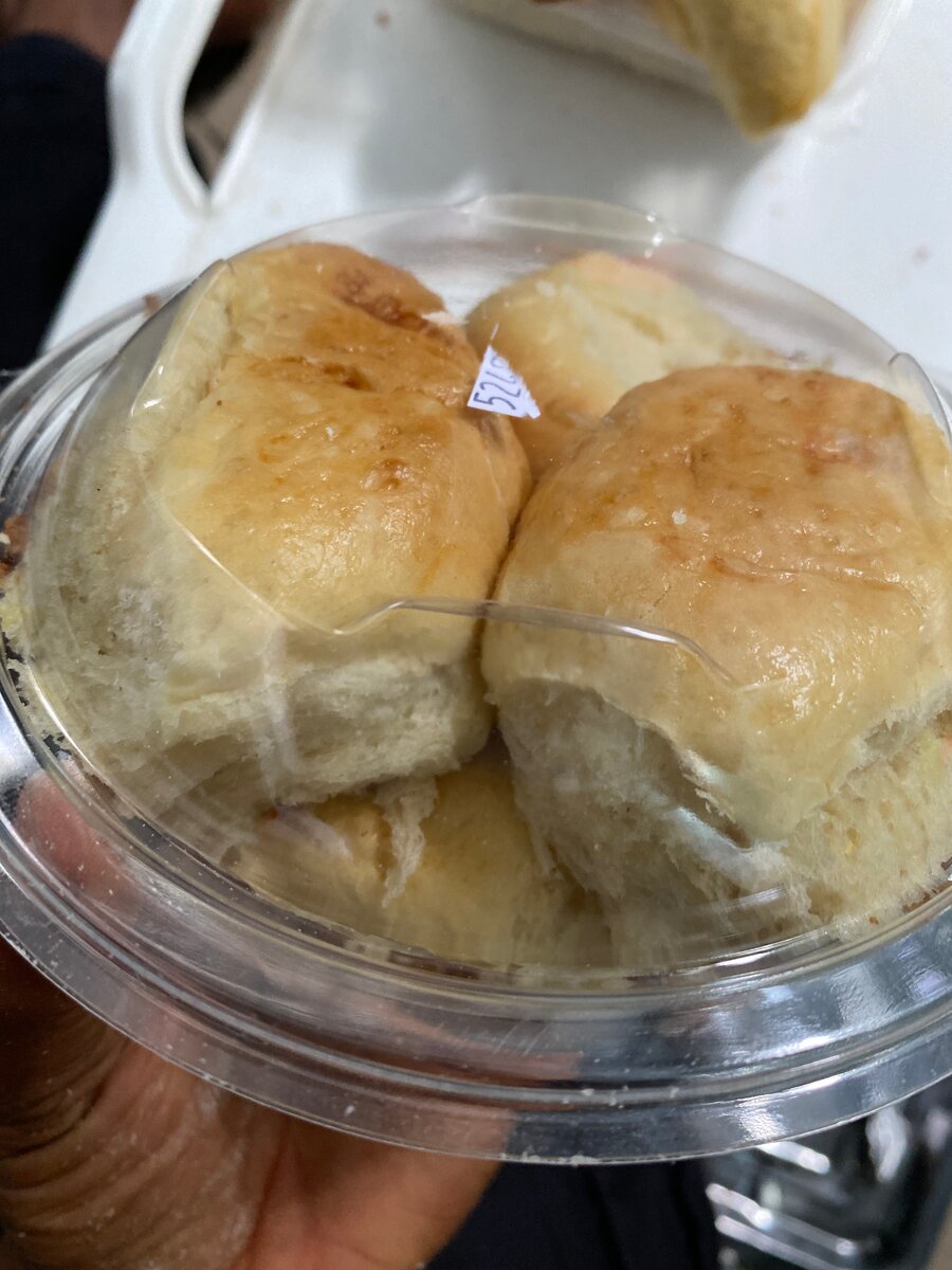 Petits pains frais savoureux