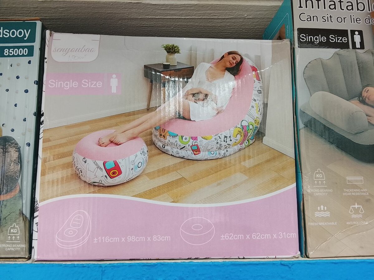 Chaise longue gonflable colorée