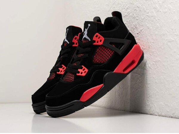 Jordan 4