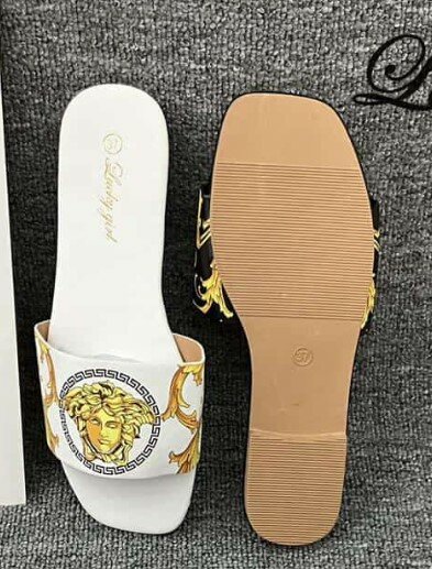 Women's beautiful flip flops