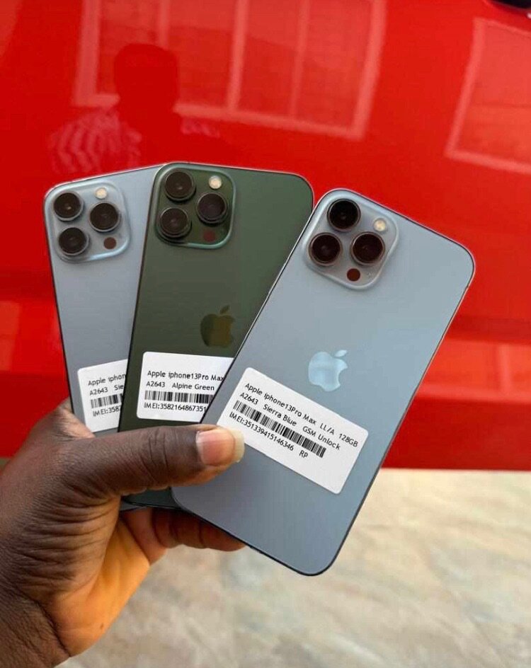 IPhones quasi neufs importés