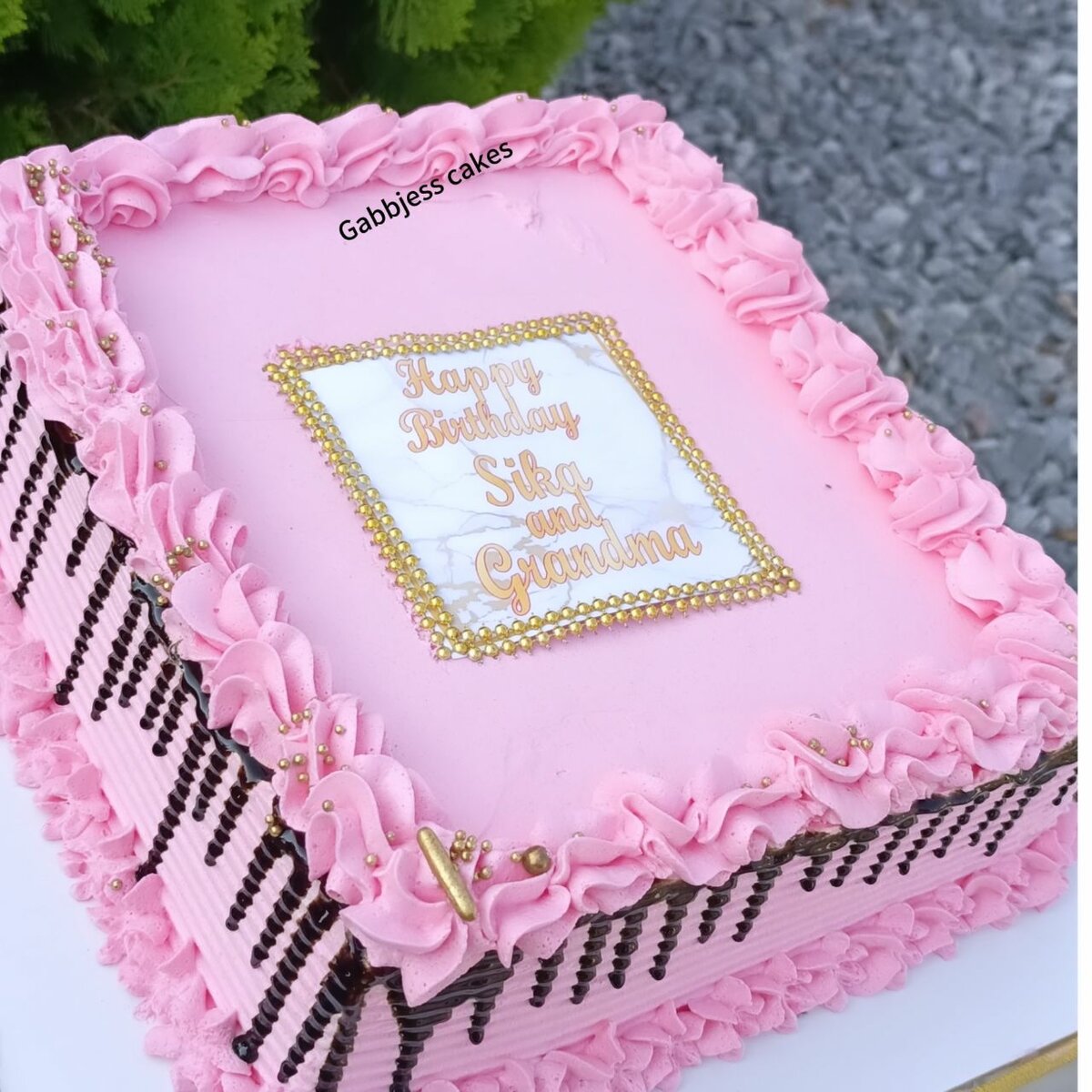 Birthday cakes for all