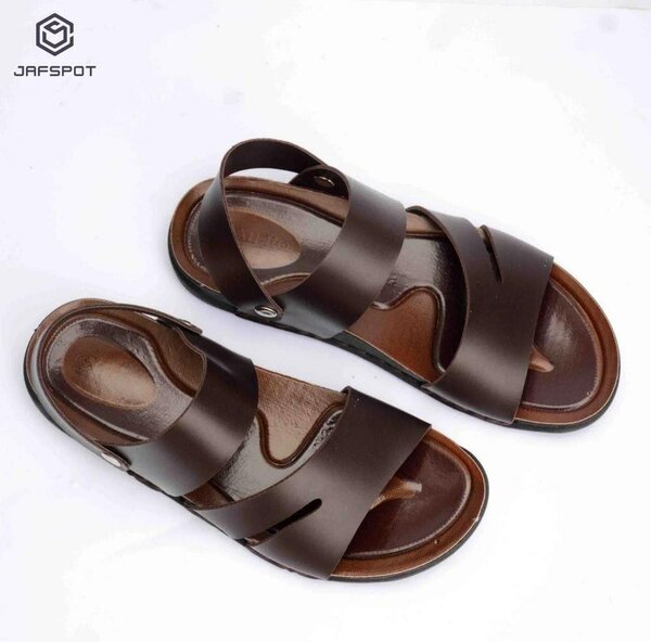 Man's sandal brown