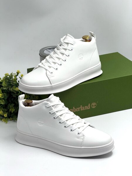 TIMBERLAND ALL WHITE