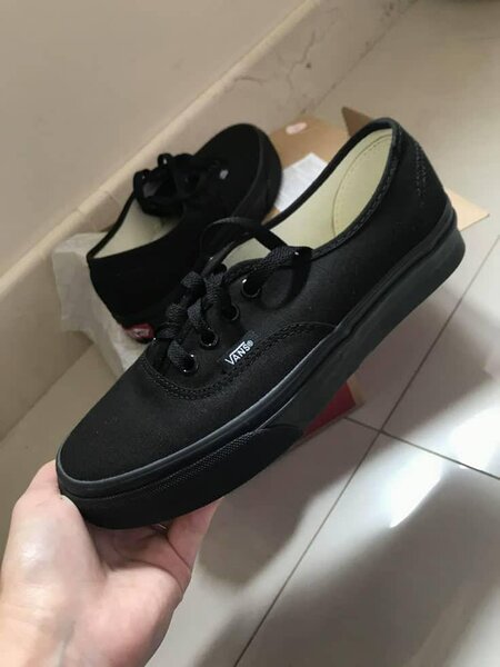 Chaussures Noires Unisexes