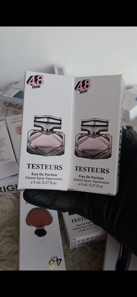 Testeur original de parfum