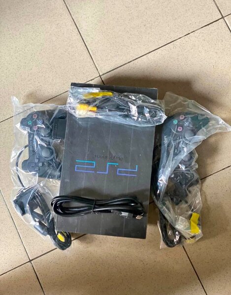 Jouer, PS2