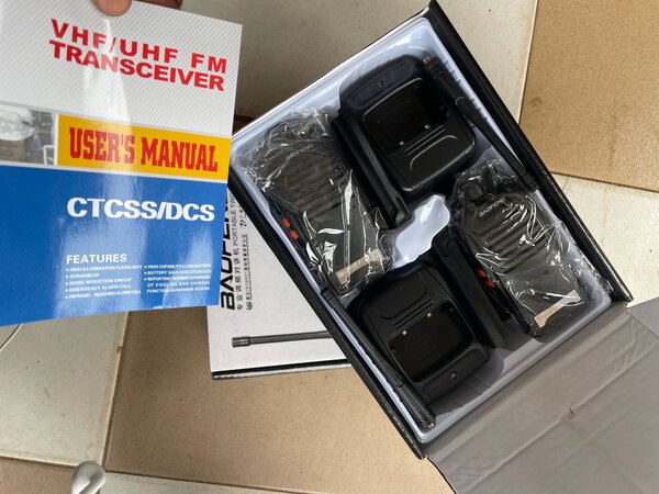 Talkie-walkie Baofeng BF-777S VHF/UHF