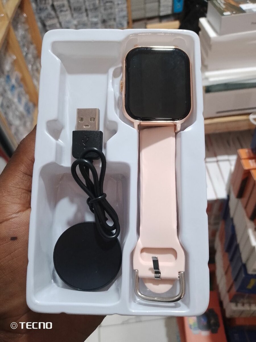 Montre Connectée H8 Pro Max