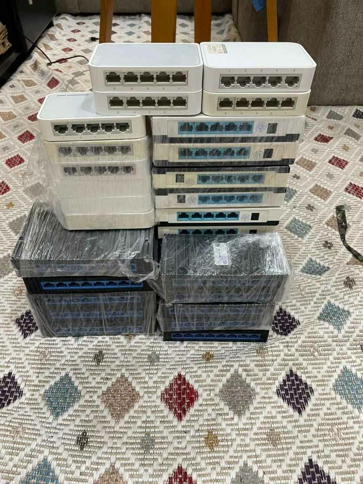 Switch réseau Ethernet 8 ports