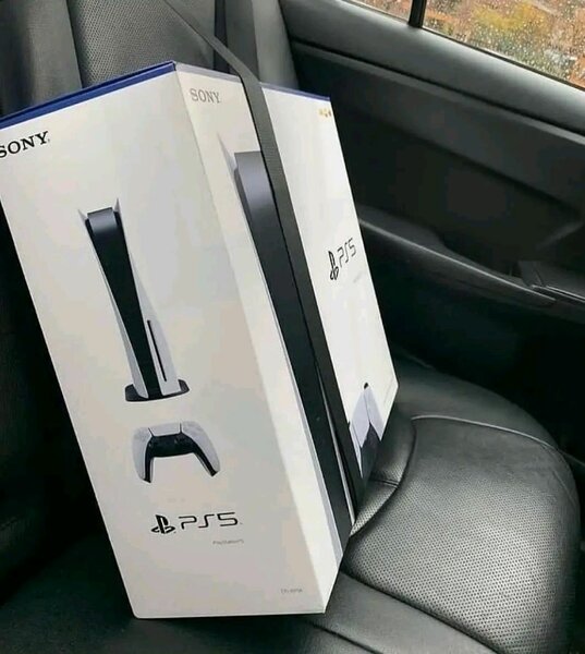 Console PS5 avec manette