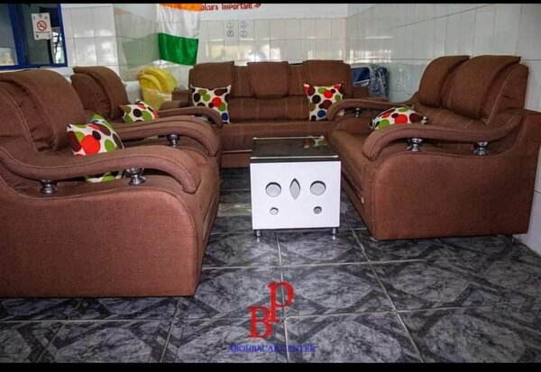 Fauteuils 7 places disponibles